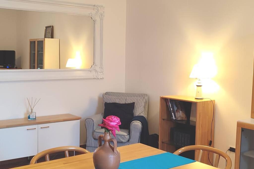 Emozioni Dal Porto Apartment Trani Luaran gambar